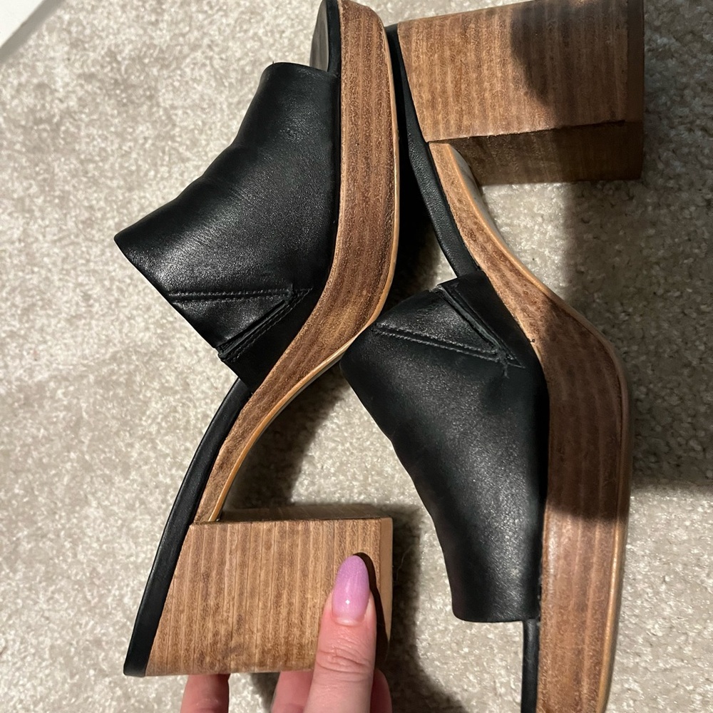 Black Leather Women's Block Heel Shoes